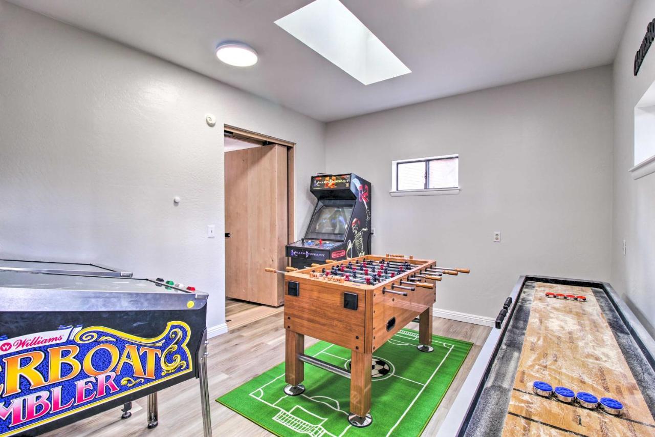 Pinetop Creekside Cabin Secret Game Room! Екстер'єр фото